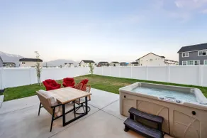 Lakeside Lights | Hot tub, Arcade, Sauna, Pool - Image 2