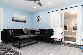 Comfy & Cozy 3 bedroom-1 bath Upper - Image 2