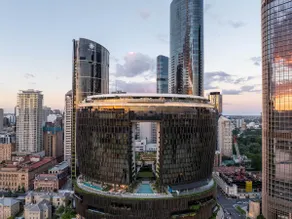 Highgarden Whispers - Lv 62 Queens Wharf Skyhome - Image 2