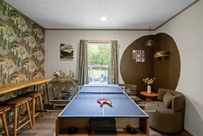 Secluded lodge| Games| Fire Pit| Hot Tub|Sleep12 - Image 4
