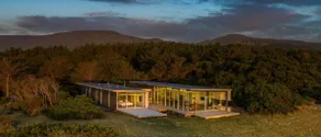 Cloudy Bay Beach House - Luxury Escape in Bruny Island - Image 5