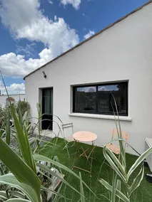 New accommodation with terrace - Image 3