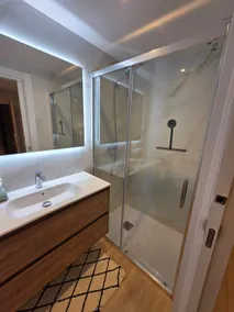 Avilés Luce A - 2 bedrooms and 1 bathroom - Image 5