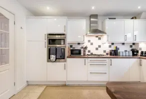 Family Home Hayle Nr Beaches - Image 2