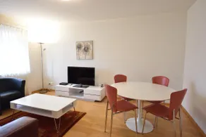 Cozy 1BR near lake with balcony - Mill 422 - Image 2