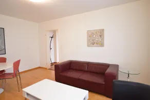 Cozy 1BR near lake with balcony - Mill 422 - Image 4