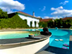 apartment with private pool for exclusive use - Image 5