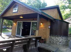 Cozy Cottage w/ Access to Bertha Lake! - Image 4