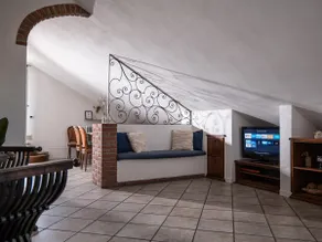 Elegant penthouse with rooftop terrace, downtown - Image 3