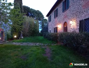 Suite in a farmhouse near Florence and Arezzo - Image 2