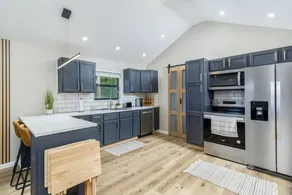 Sista's Suites – Suite A - Image 5