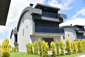 Villa with private pool (beds for 8 people) in Side - Image 3