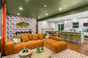 Elegant 5BR Home Sleeps 14 Minutes from DC - Russell - Image 5