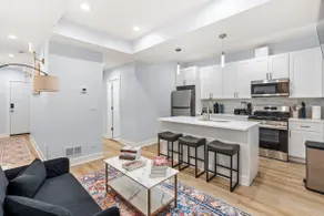 The Luxe Haven | 1BR | Near City | Free Parking - Image 5