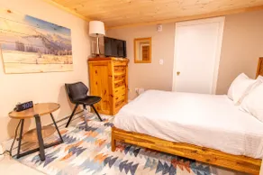 Attitash, 2nd floor condo, 1 bed w/ sleep sofa! - Image 3
