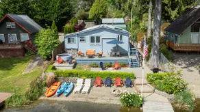 Lakeside hot tub, BBQ, dock & more! - Image 2