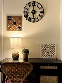Chic Urban Retreat with Free Parking, Gym & Pool! - Image 4