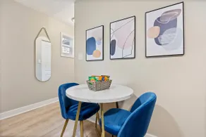 Modern Cozy 1BR | A+ Location, Parking, Laundry - Image 4