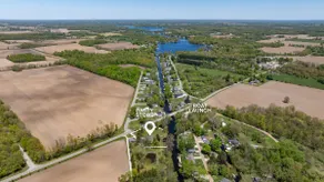 Delightful Loon Lake Retreat - Image 4