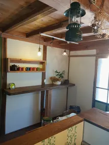 Old private house with seasonal mountain views - Image 2