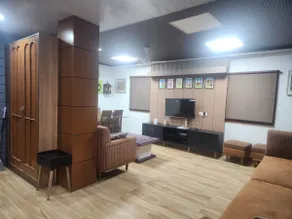 The Pine Tree- The Garden Grove Suite(ROOM NO.4) - Image 2