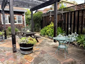 3 soveværelser / 1 badeværelser i Prime Berkeley Placering - Image 4