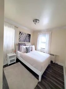 Contemporary Modern/Parking for a fee-20Min to NYC - Image 4