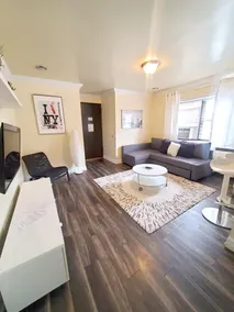 Contemporary Modern/Parking for a fee-20Min to NYC - Image 5