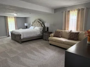 Newly renovated! 1 min to Ft Jackson. Near USC, VA - Image 5