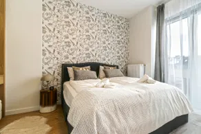 Buda Top Floor Apartment with Terrace & View - Image 3