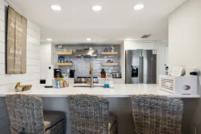 Penthouse Suite *Steps 2 Beach* w/ Private Balcony - Image 4