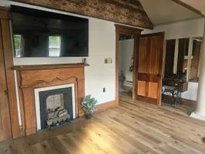 Charming 1850s River front home - Image 2