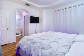 Home Away from Home - Image 4