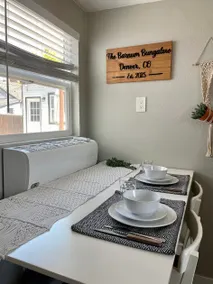 Private Detached Guesthouse in Denver - Image 3