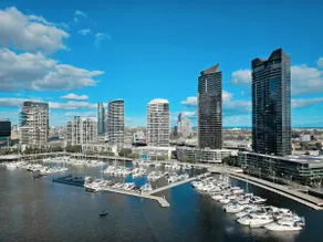 Paradise Where River Meets Ocean | Free Parking - Image 3