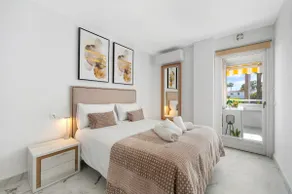 Nordic Royal Club Apartment mit Meerblick, Gemeinschaftspool und Klimaanlage - Image 5