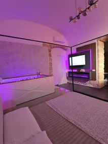 Thaleia Suite & Spa - Image 4