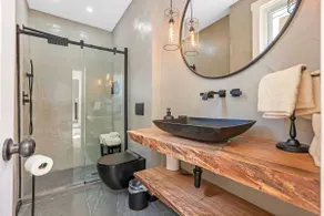 Franklin Park Gem | Historic Bones, Modern Comfort - Image 5