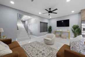 Amberwood Townhome: Modern Calm, Mission Charm. - Image 5