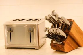 Modern Luxe in Shediac- No Cleaning Fee! 35% Off - Image 2