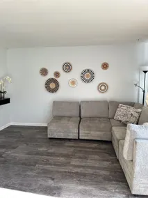 Cozy small ranch style house - Image 5