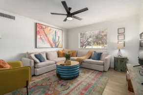 9-Beds, Pool, Hot Tub, Wifi, In DwnTwn Gilbert - Image 3