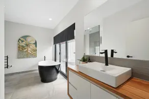 Beautiful Balook - 3 Bedroom Beach House - Image 4