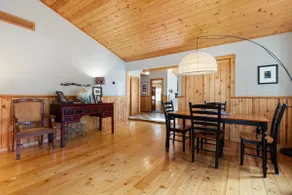 Peaceful 3Bed/2Ba, FirePit, Walk to Beach +Shops - Image 4