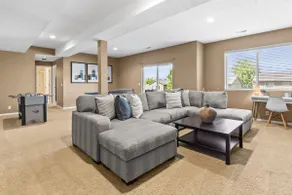 4br 3ba Ranch West Omaha Game Room Near splash prk - Image 4