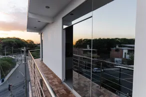 Modern Apartment in MCC + WiFi + 2 bathrooms + balcony + kitchen. - Image 2