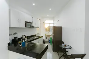 Modern Apartment in MCC + WiFi + 2 bathrooms + balcony + kitchen. - Image 3