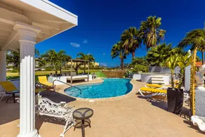 Moroccan Retreat-Walk to Beach & High Rise Hotels - Image 4