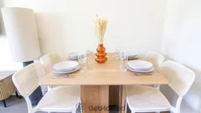 Paris Expo - Charming Apartment - GetHosted - Image 4