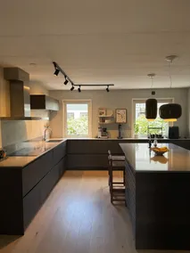 200 sqm townhouse near the sea & city - Image 4